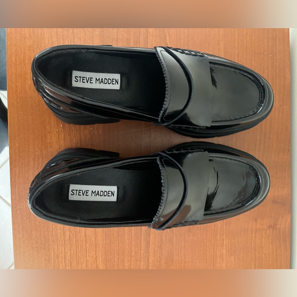 Steve Madden black platform loafers NWOT size 7 1/2-8